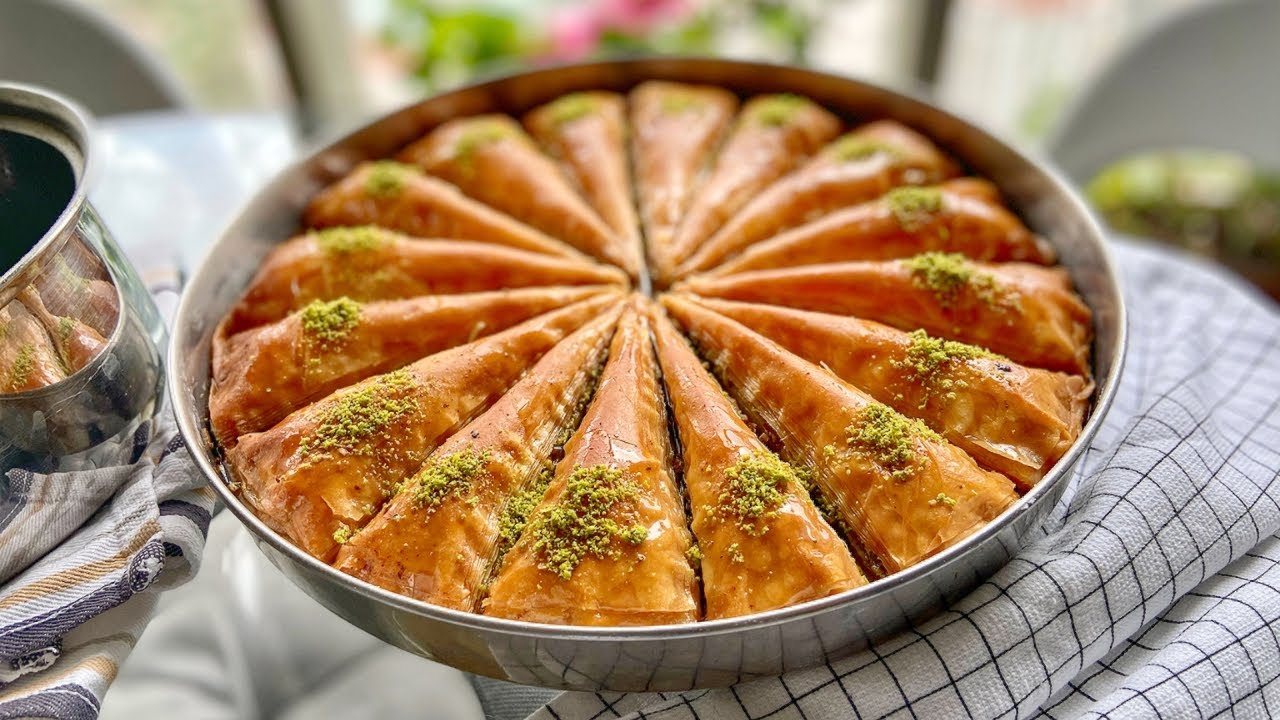 TURKISH BAKLAVA SWEET.jpg