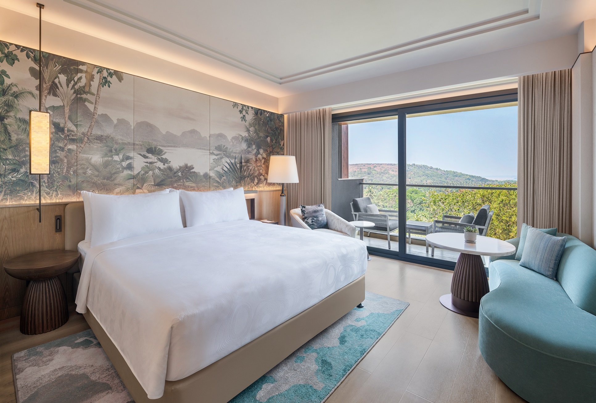 JW Marriott Goa_Luxury_King_Room_Tropical_Bedroom_small.jpg
