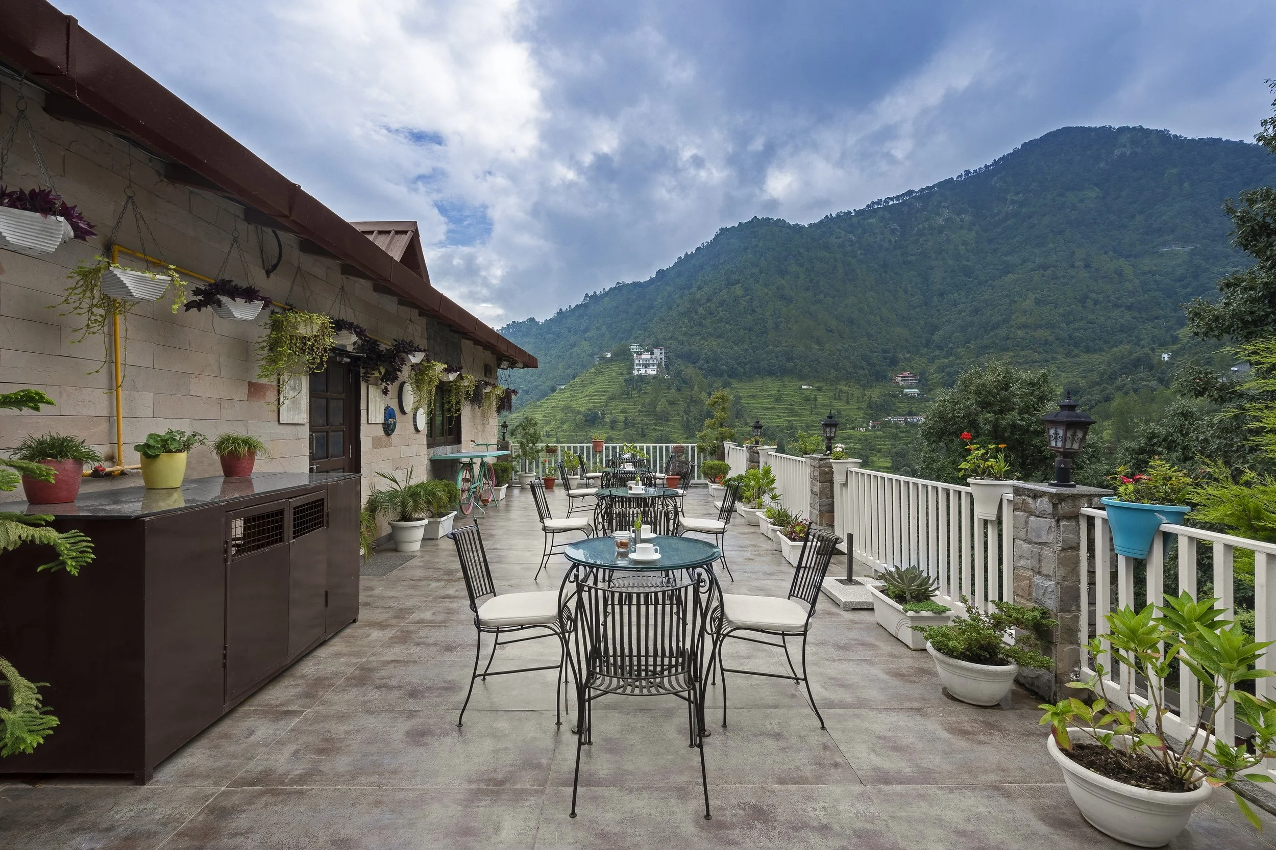Alfresco, The Diner at Suvaasa, Ramgarh.jpg