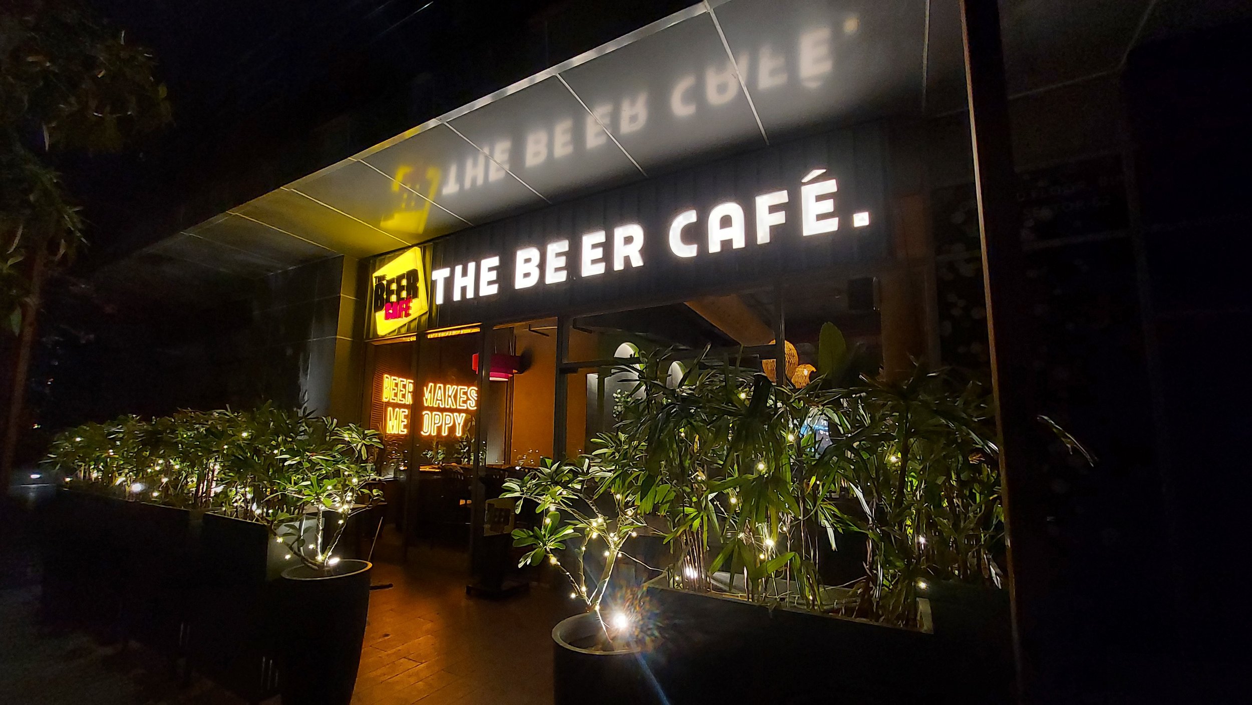 The Beer Cafe, Binge Central, Noida.jpg