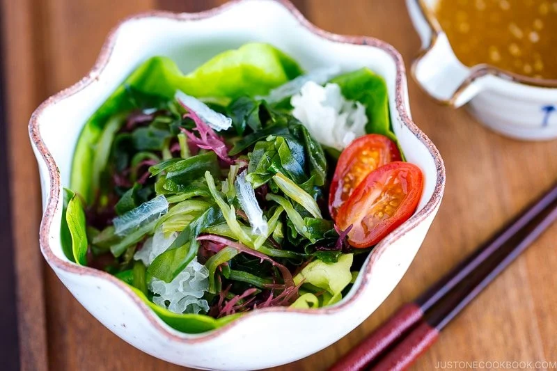 seaweed salad with ginger lime dressing.jpg