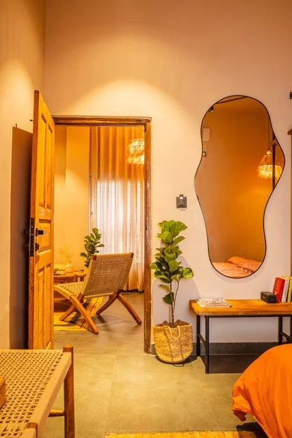 One Off HotelsSC05455-HOne Off HotelsR MeOne Off Hotelsium.jpeg