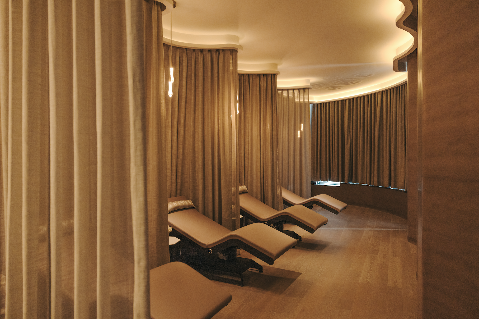 Fairmont Spa & Longevity_Ambience (2).png