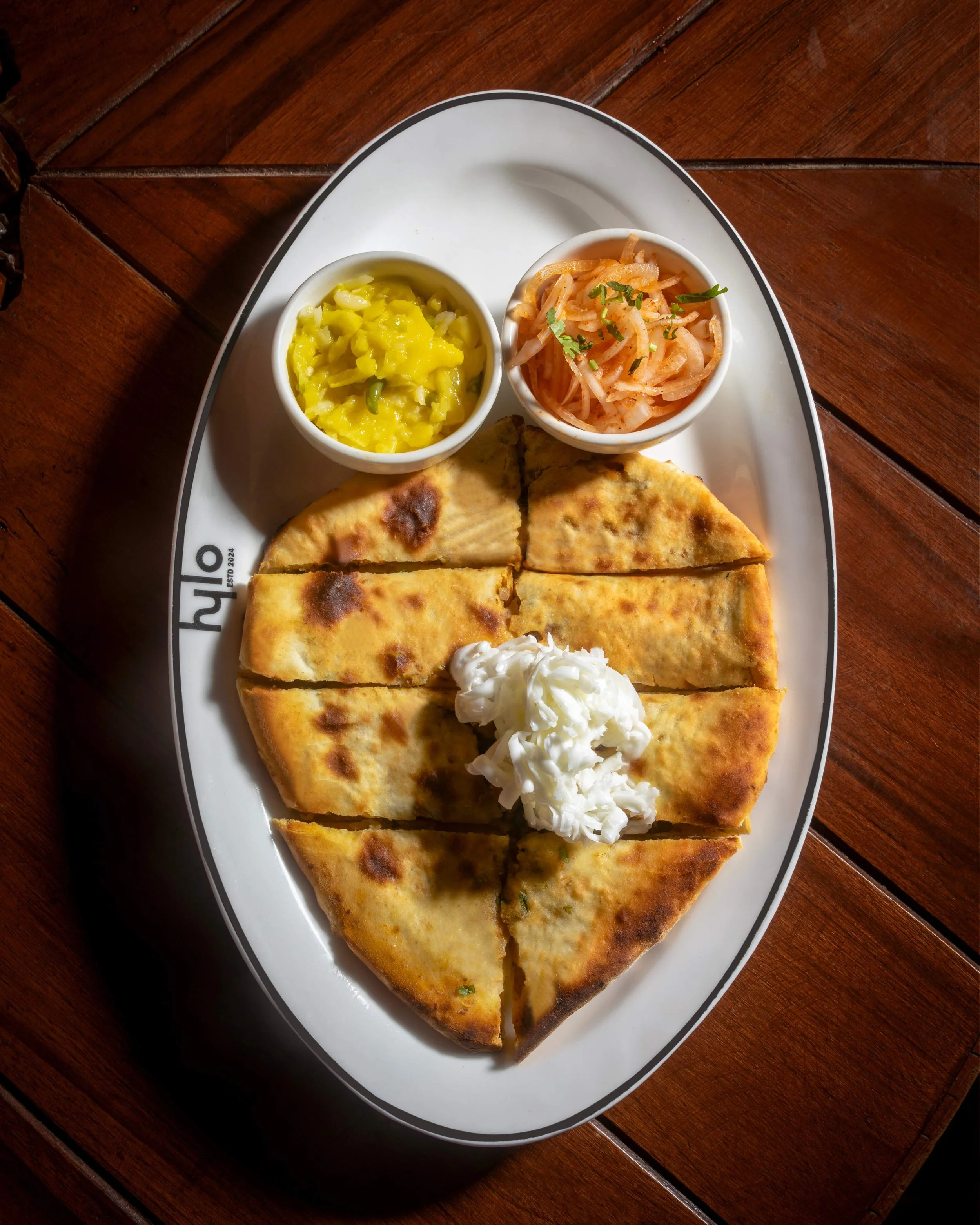 HyLo Qeema Naan.jpg
