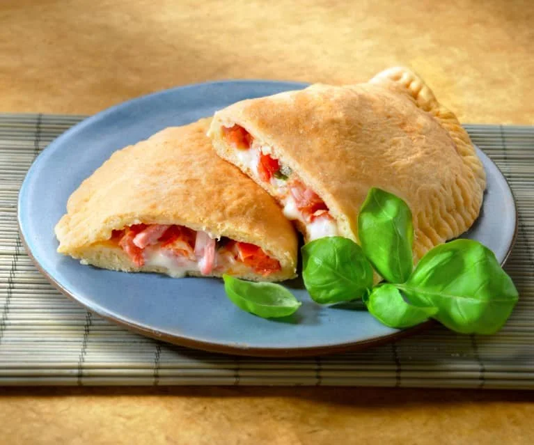 VEGGIE BASILICO CRESCENTS.jpg