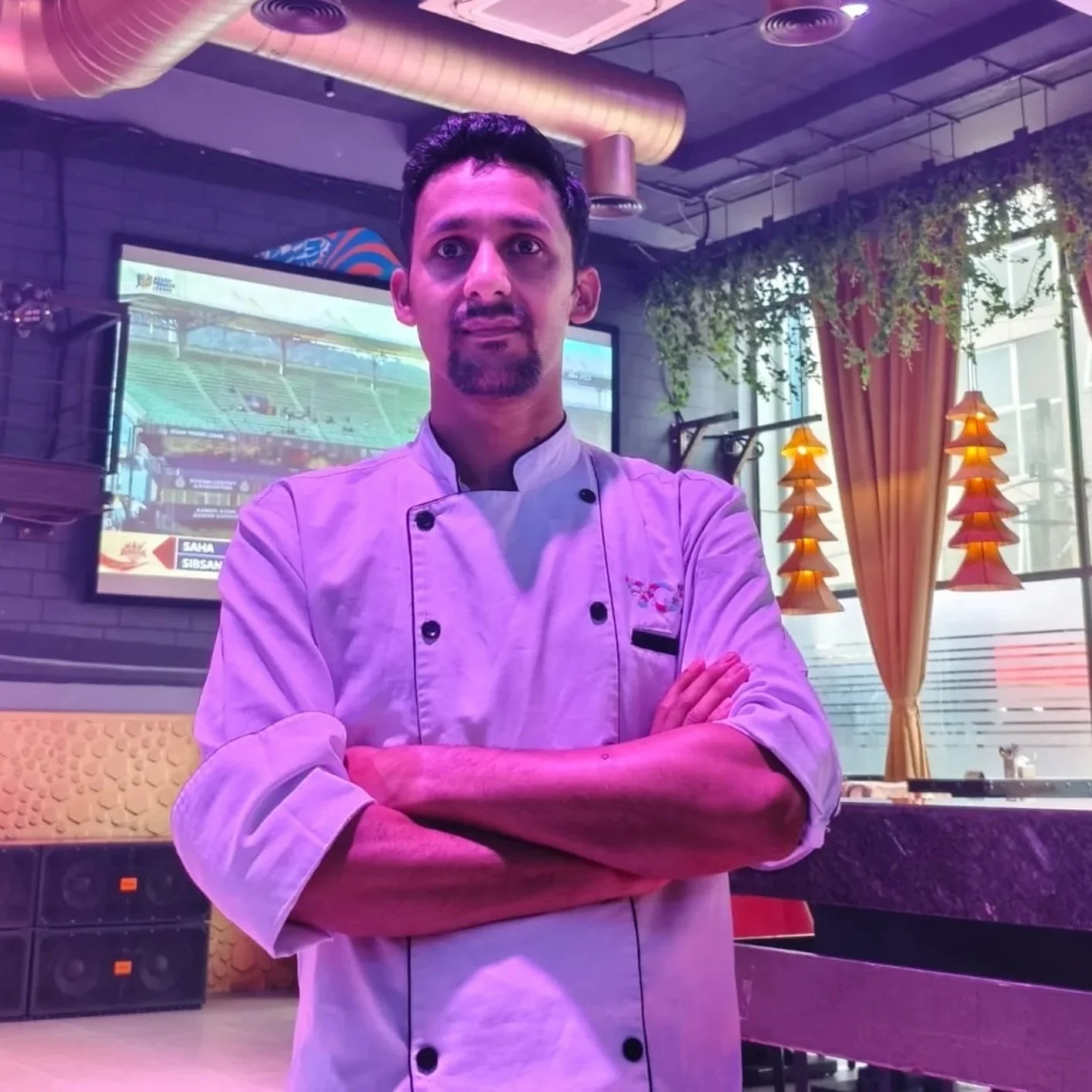 Chef Hemant.jpg
