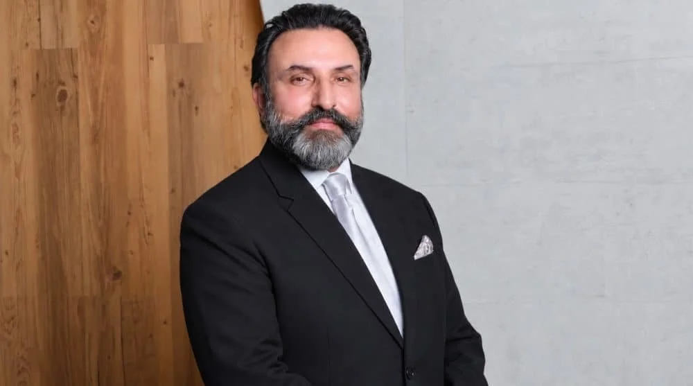 Manish-Ahluwalia_-Phoenix-Hospitality-Group-3-1000x557.jpg