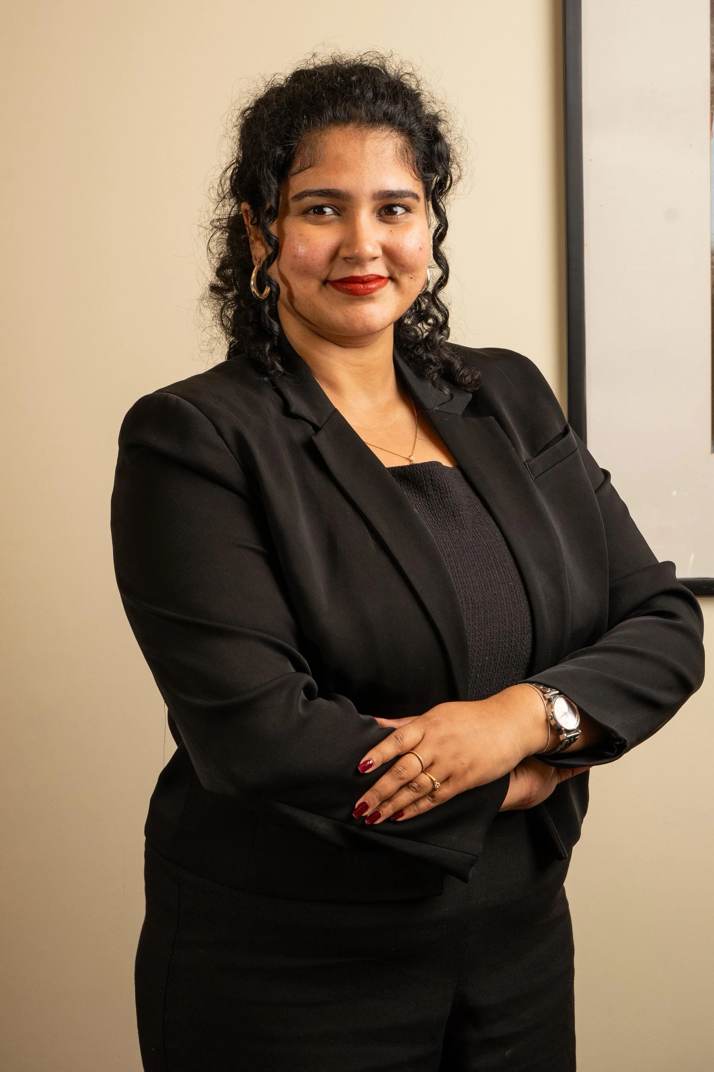 Neha Liz.jpg