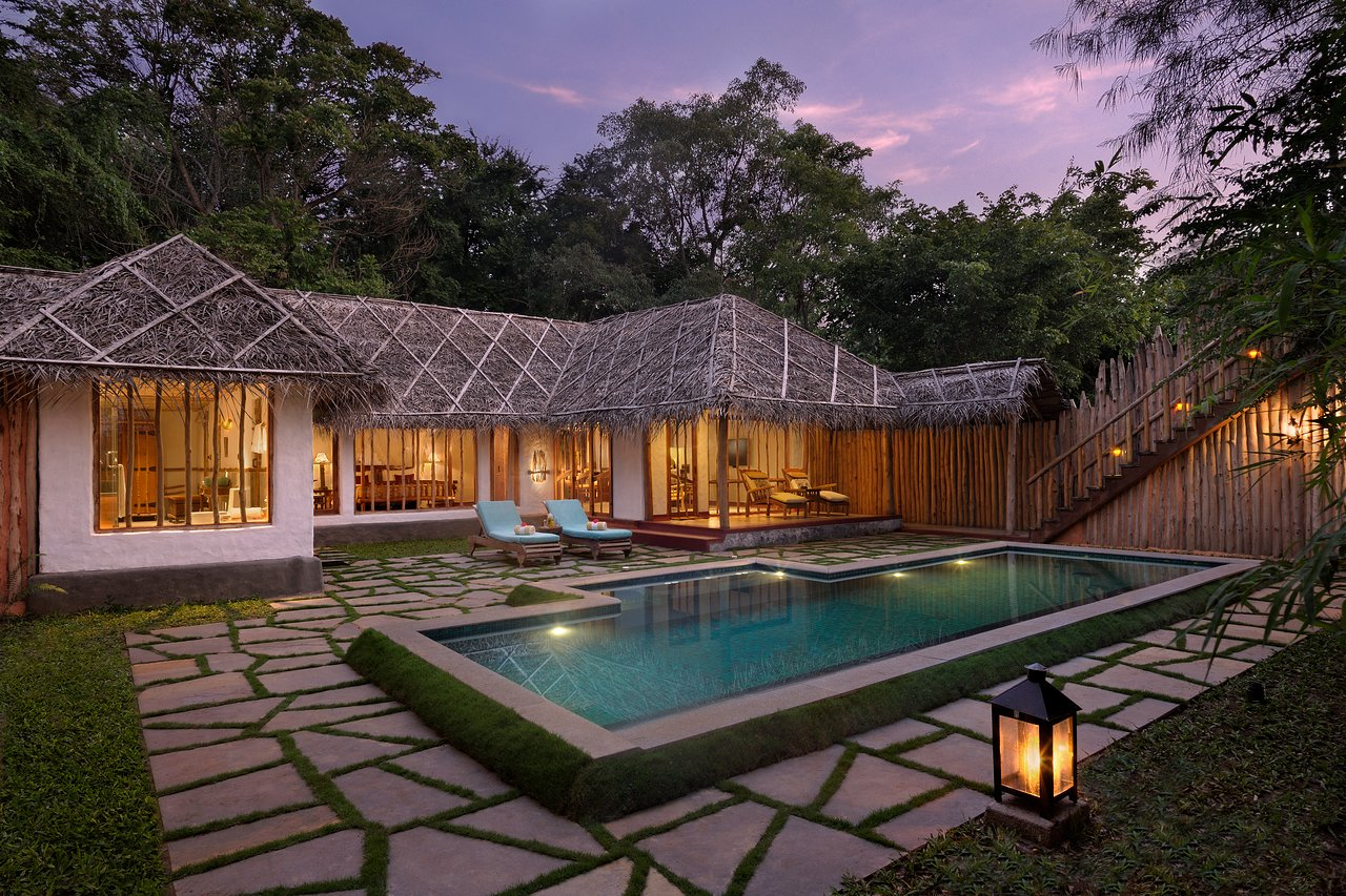 Photo inspiration: Exclusive Luxury Resorts In India For Couples Reference: 6 Luxury Resorts In India For A Perfect Romantic Getaways