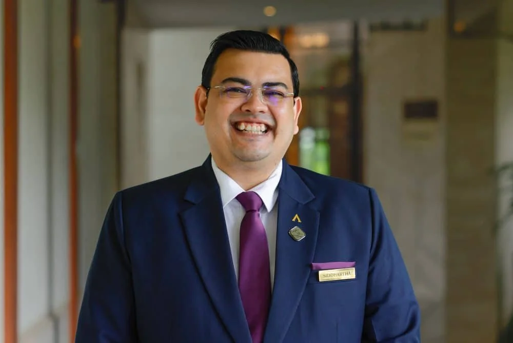Siddhartha-Tripathi-as-Director-of-Food-and-Beverage.JPG-1-1000x669.jpeg