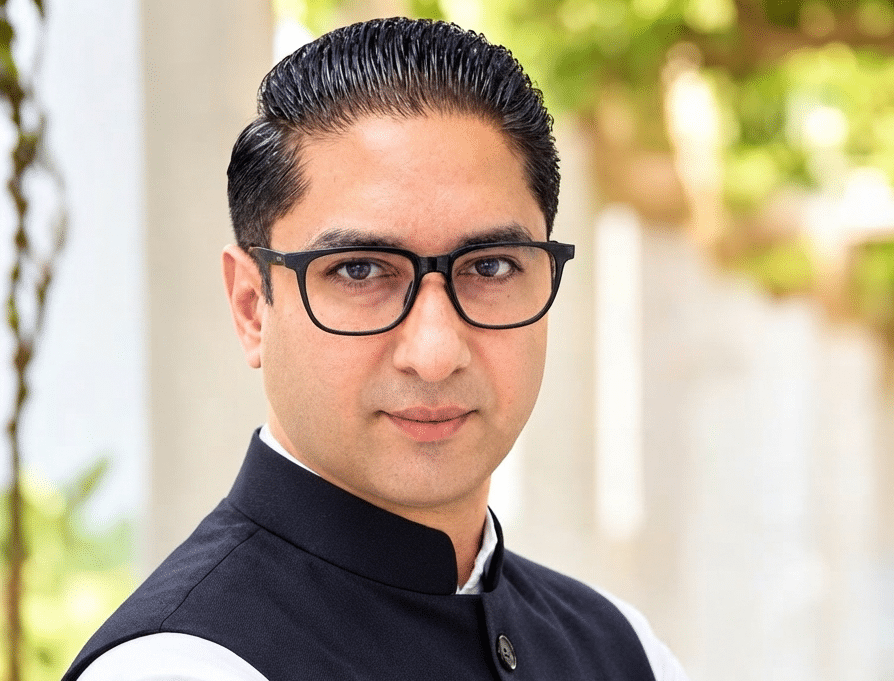 Abhishek-Dhar-General-Manager-Rosetta-Sakleshpur.png