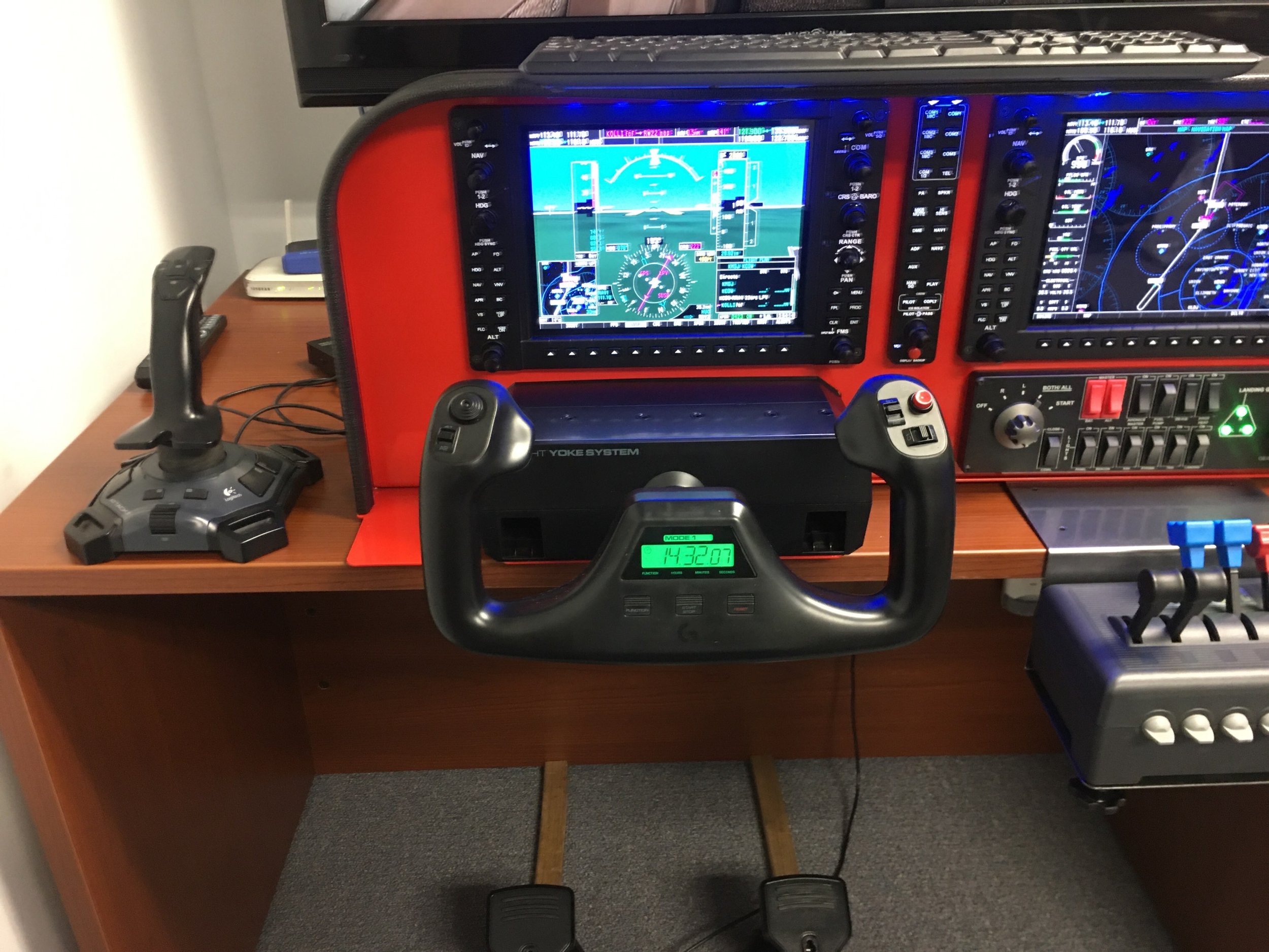  Honeycomb Aeronautical Alpha Flight Controls Yoke with Throttle  Quadrant and USB 3.0 Hub Bundle (3 Items) : Video Games
