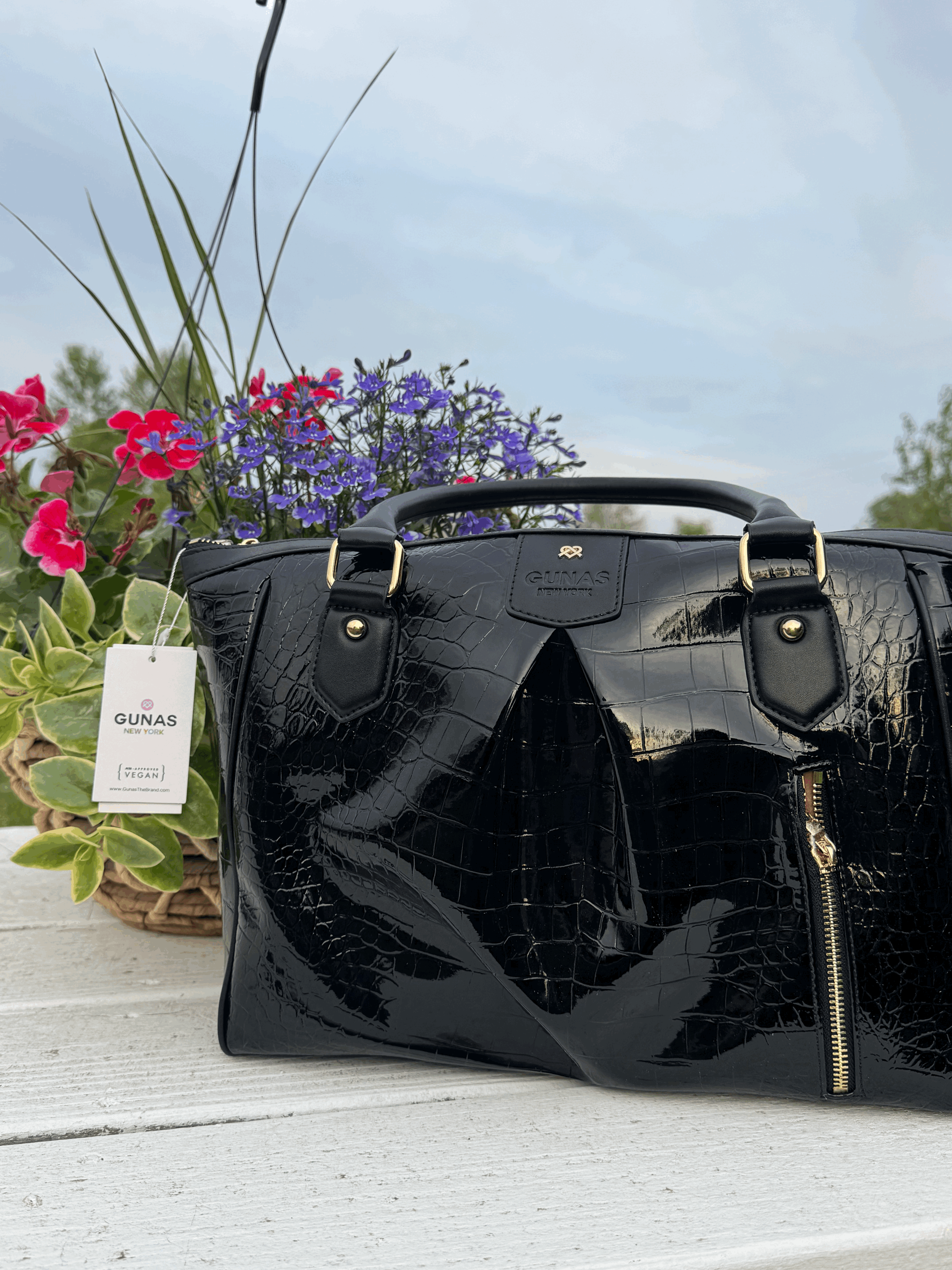 Gunas Madison Black