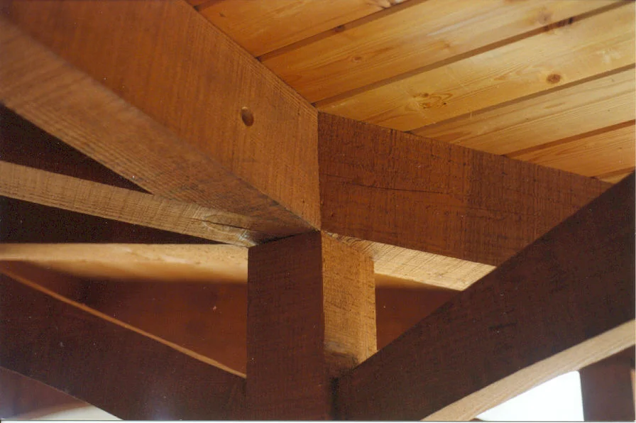 Peristyle Beam Detail.jpg