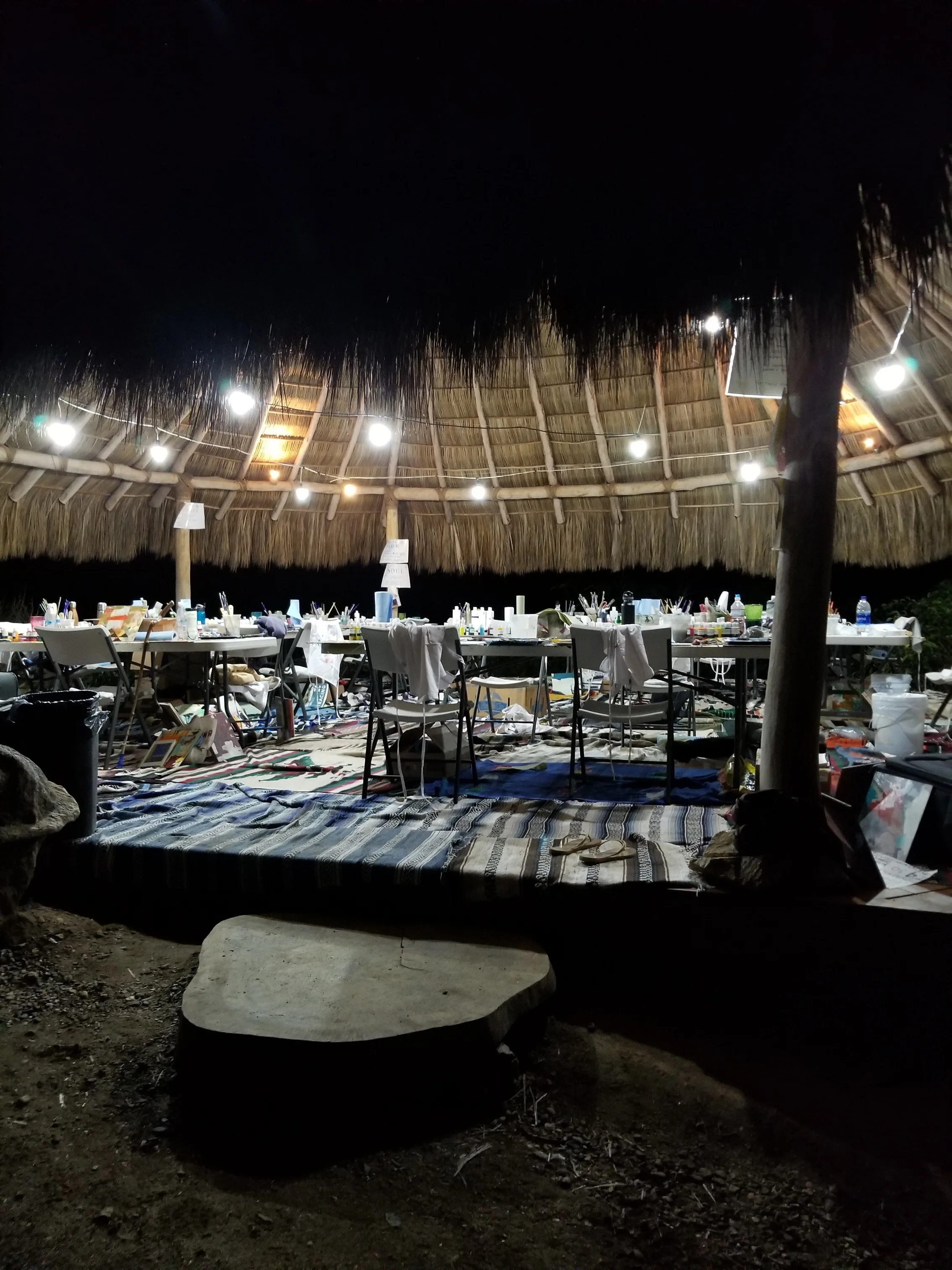 The open air studio of Haramara. A perfect place to paint for a week!