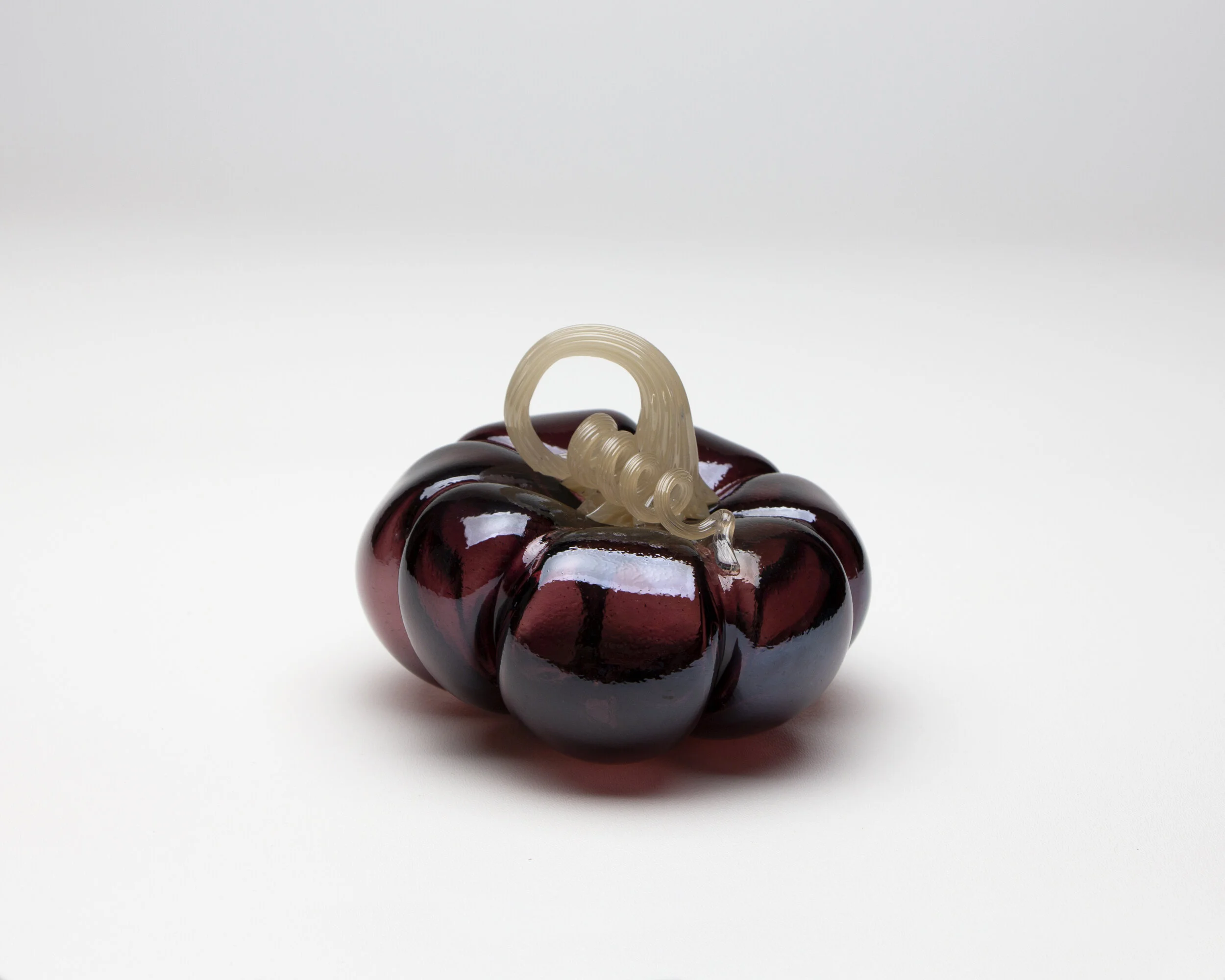 OrganicBurgundy_bone_NicholsonvanAltenaGlass.jpg