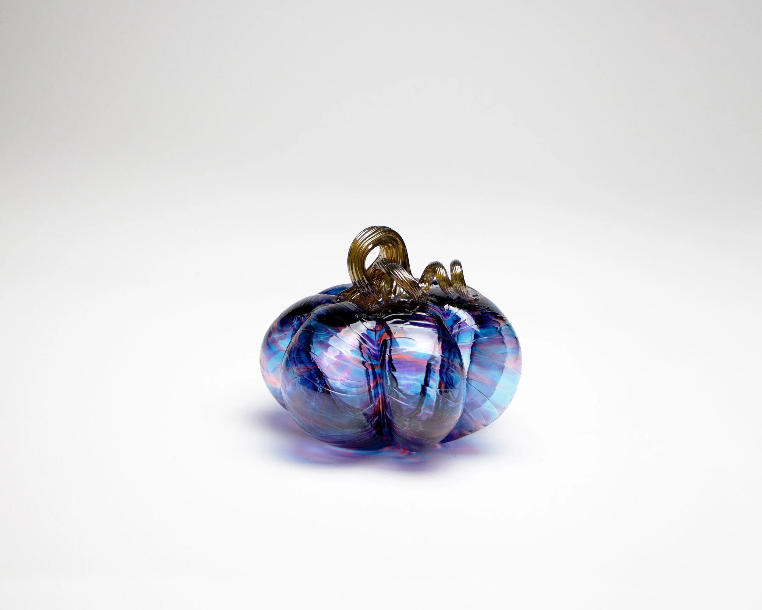 SmOrganicFuchsiaGldPumpkin_NicholsonvanAltenaGlass.jpg