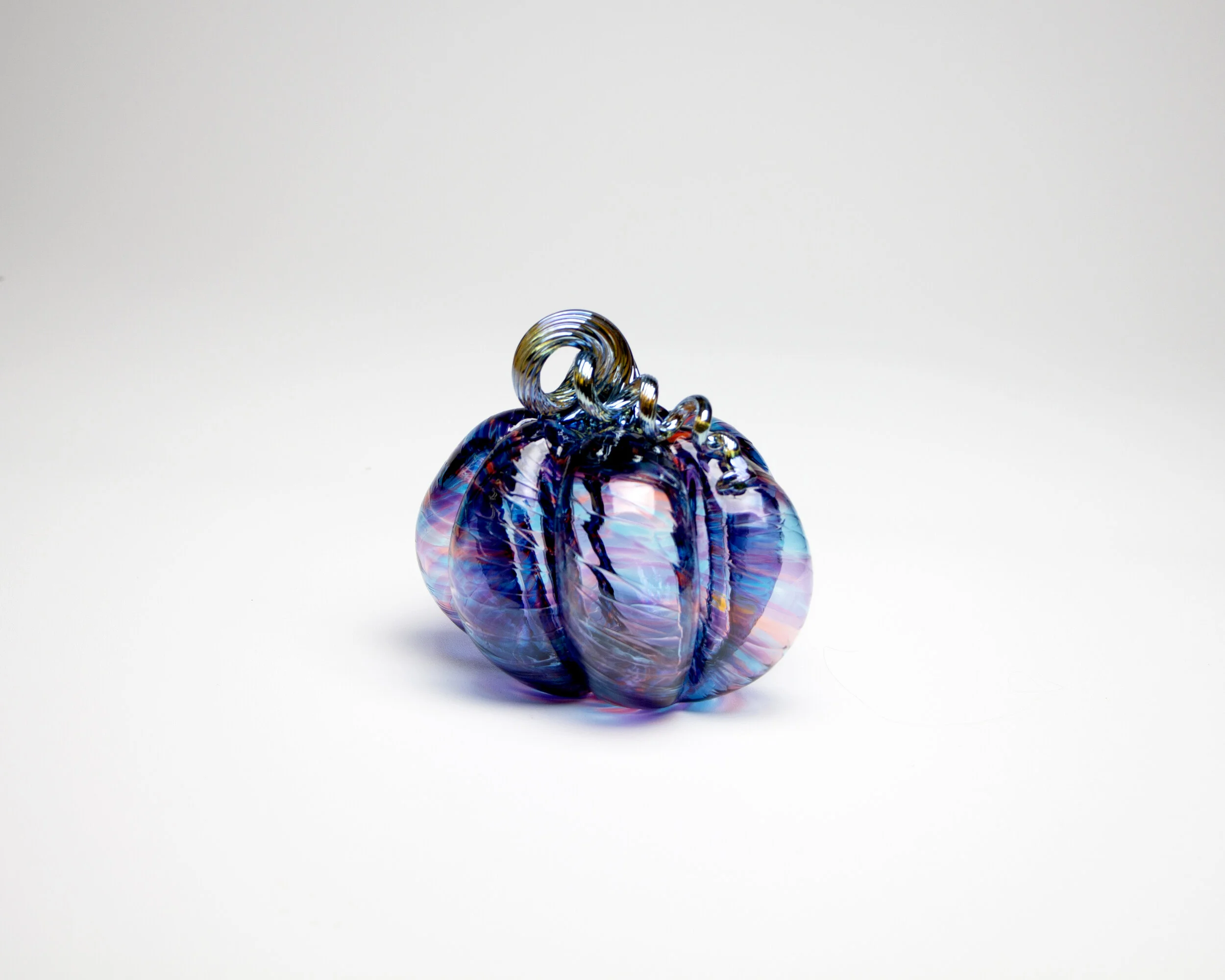 SmOrganicFuchsiaIriGrnPumpkin_NicholsonvanAltenaGlass.jpg
