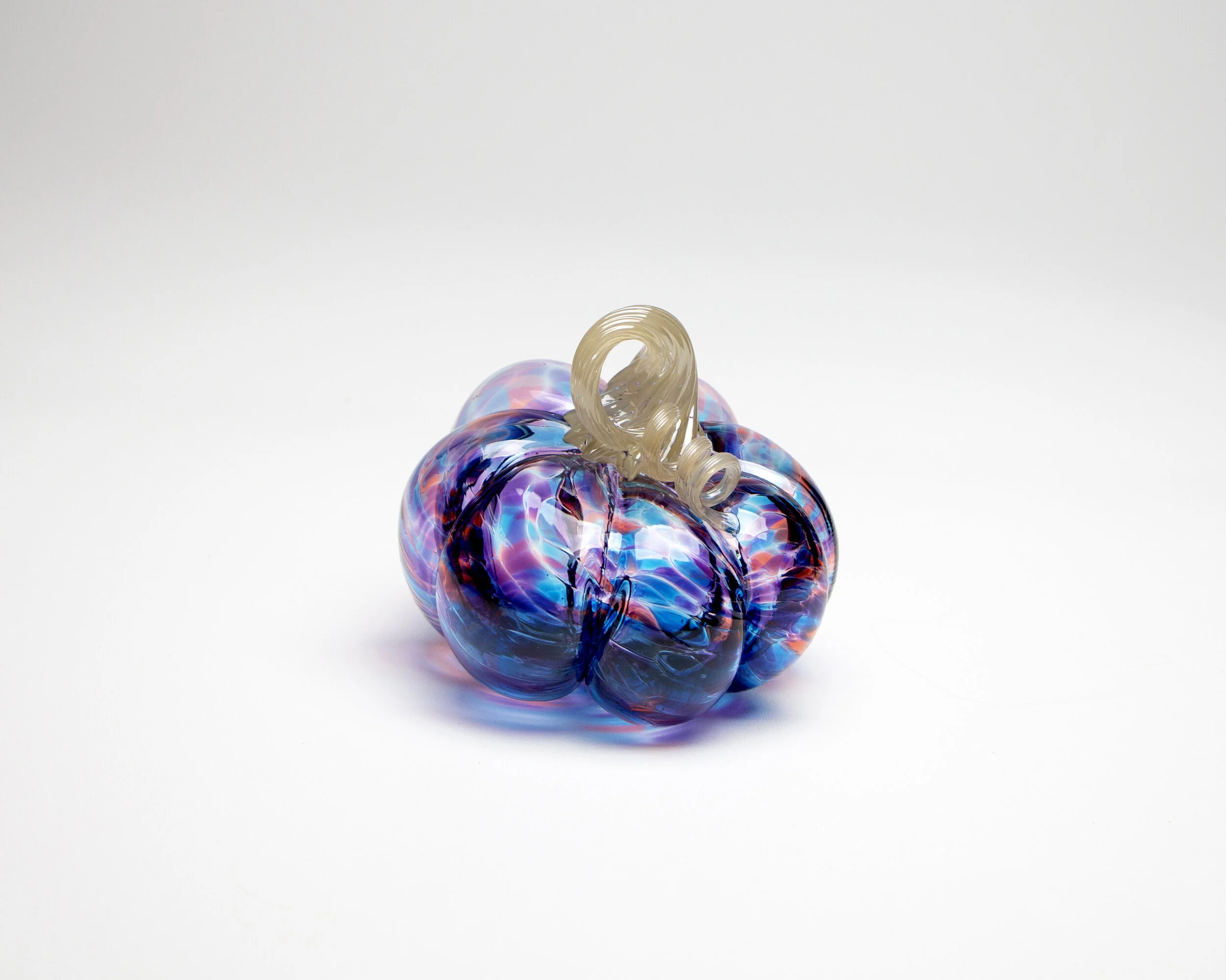 SmOrganicFuchsiaBnPumpkin_NicholsonvanAltenaGlass.jpg
