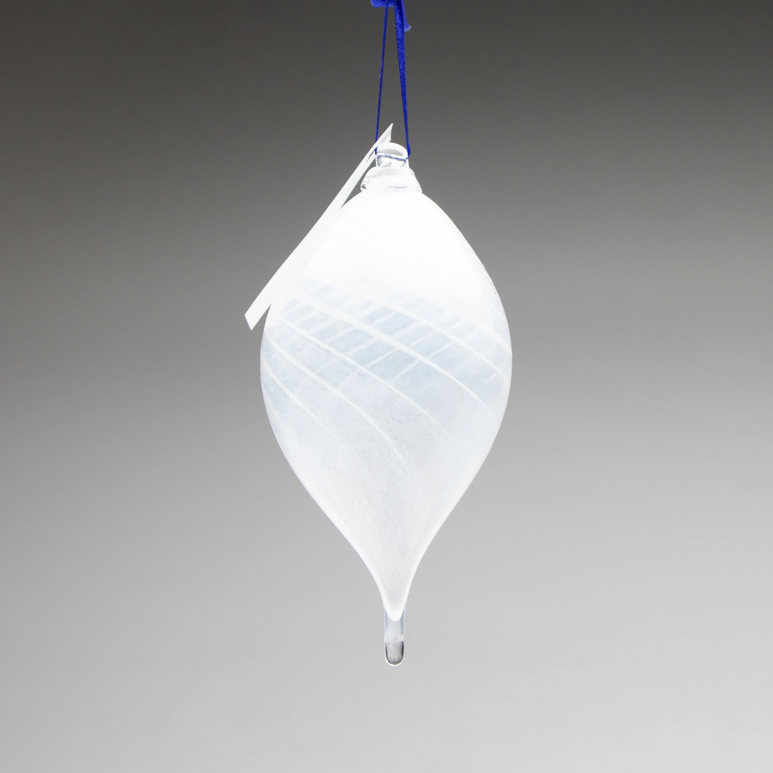NicholsonvanAltenaGlass_Teardrop_PowderTwistWhite.jpg