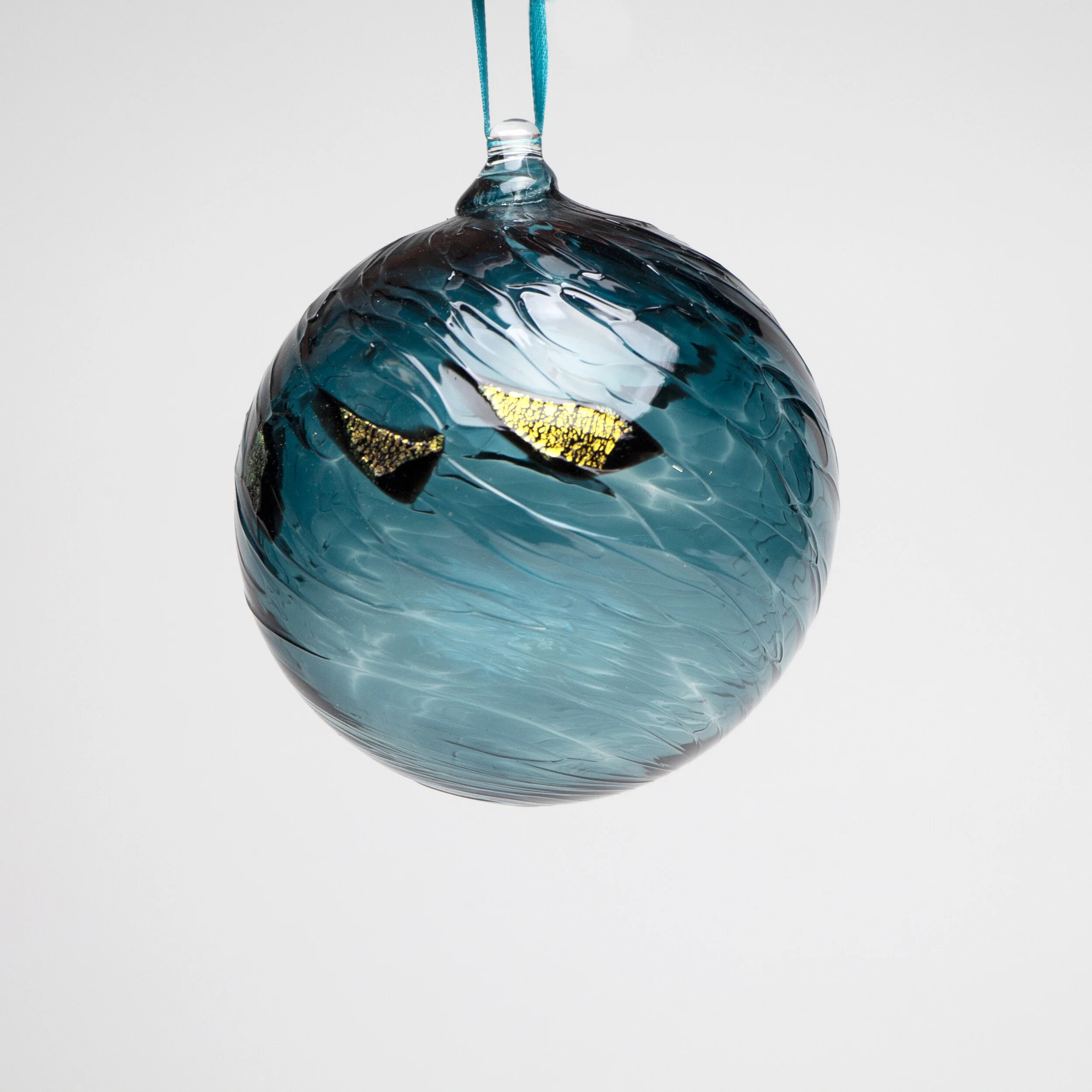 NicholsonvanAltenaGlass_GlobeOrnament_PineDichroic.jpg.jpg