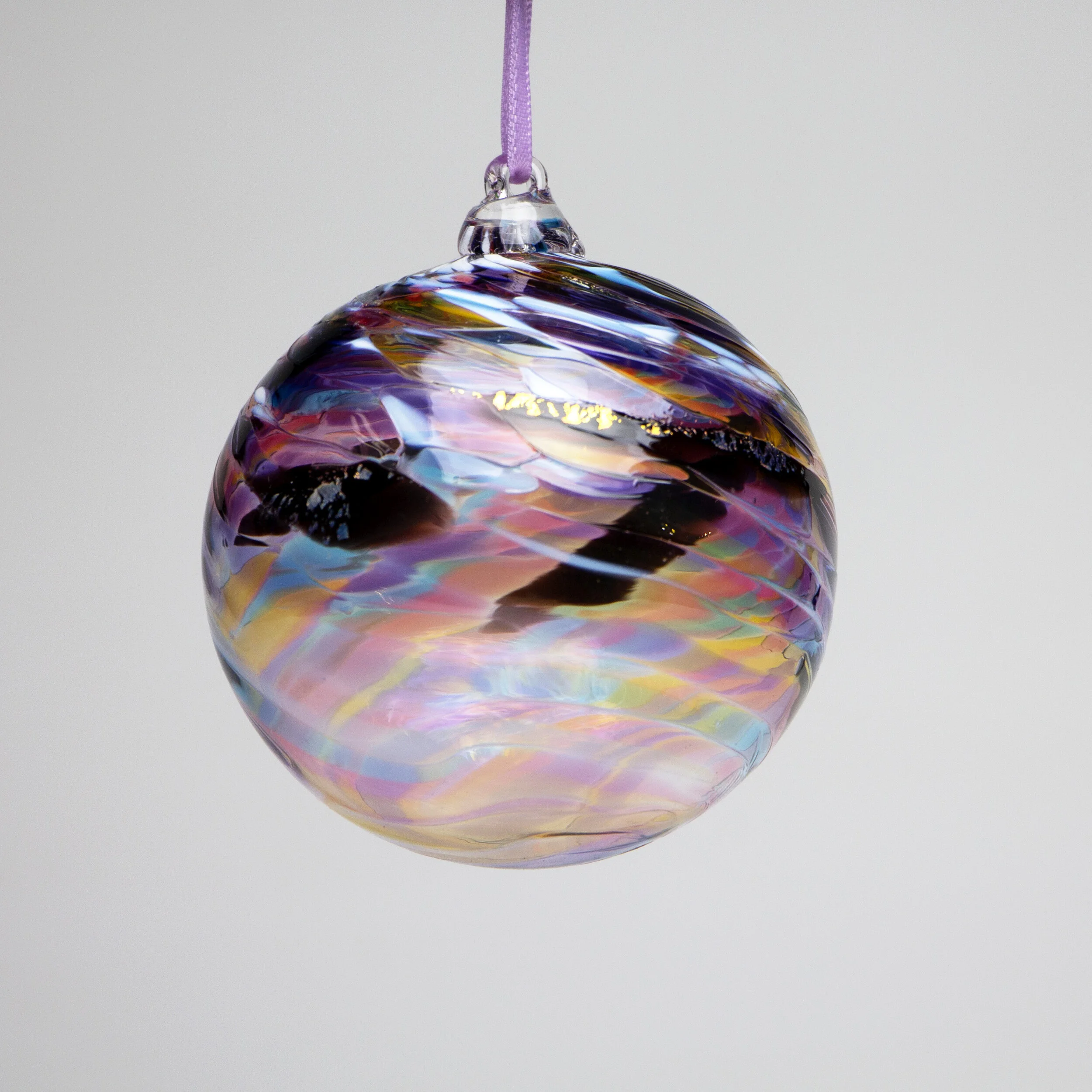 NicholsonvanAltenaGlass_GlobeOrnament_multimixDichroic.jpg.jpg