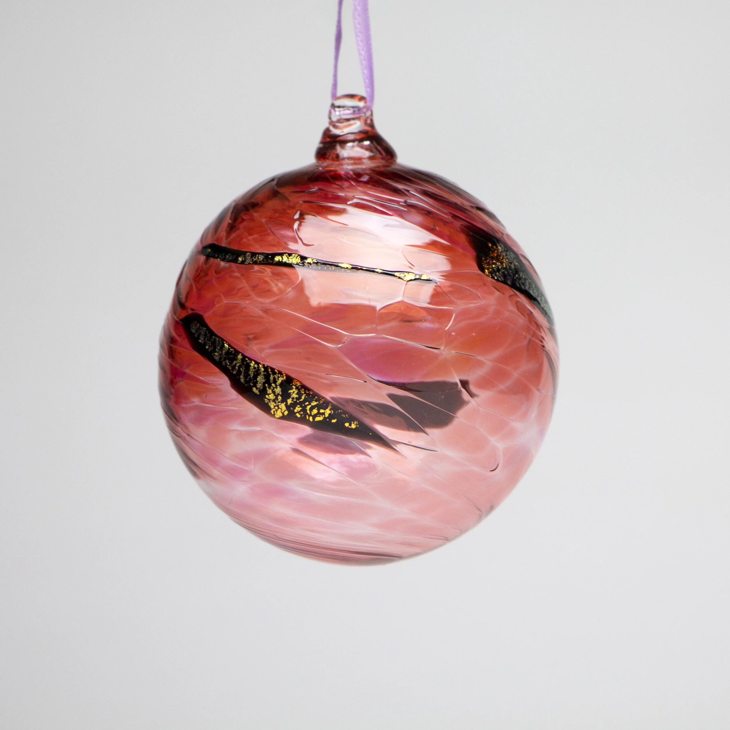 NicholsonvanAltenaGlass_GlobeOrnament_warmmix.jpg