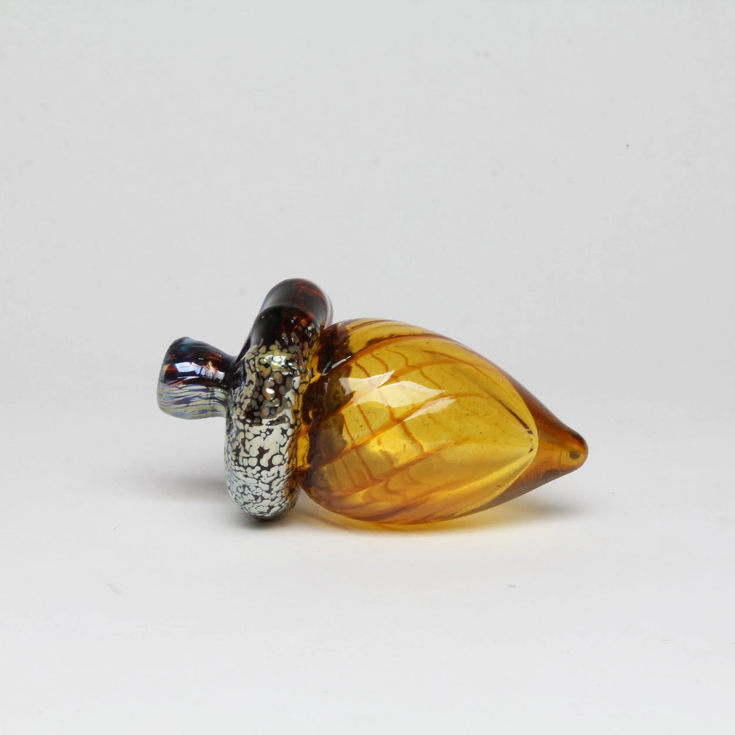 NvAGlass_Acorn_GoldTTwistHalfHalfTop.jpg