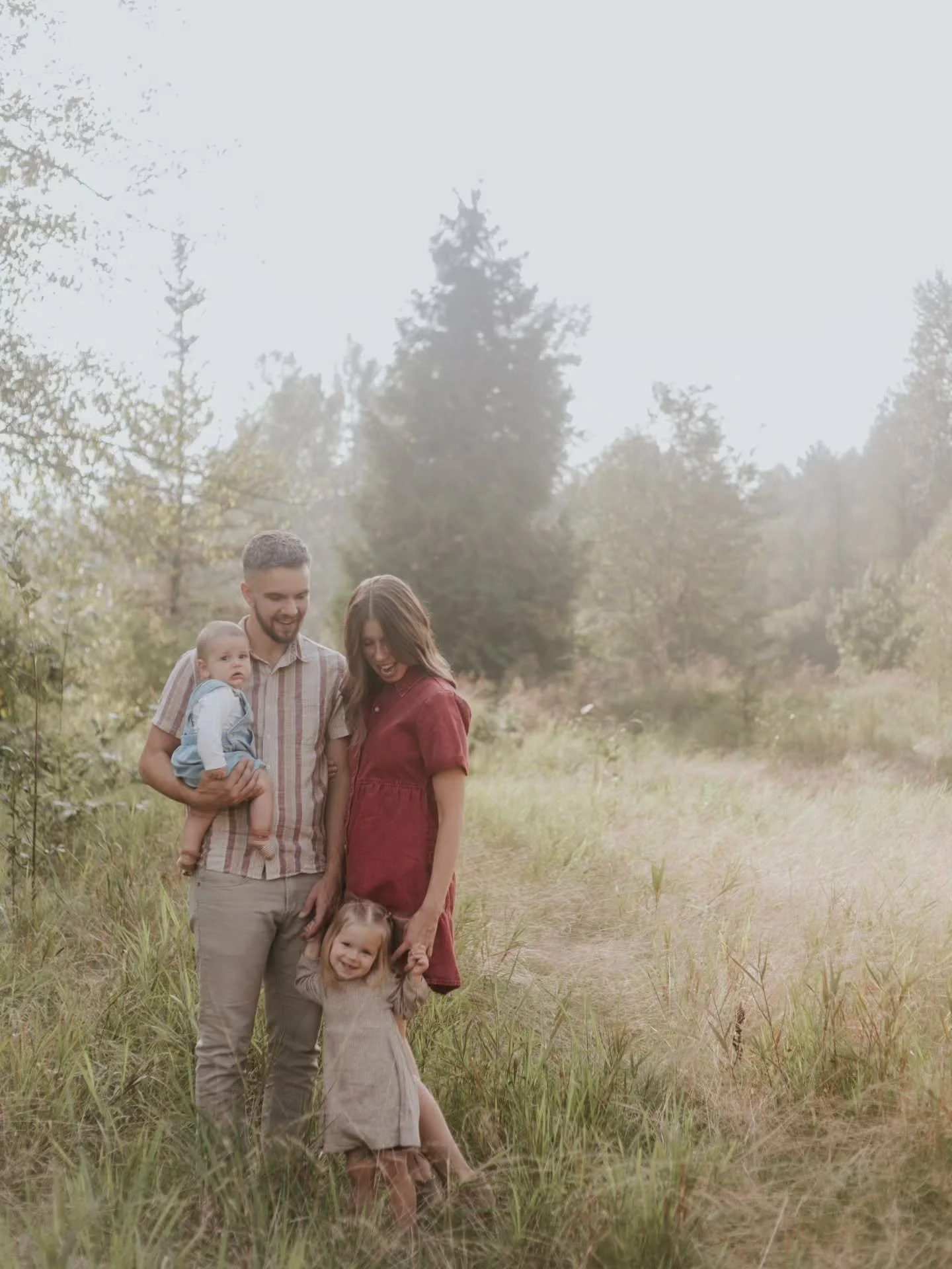 a few frames from my time with the vandriel family 🫶 swipe to see the cuuuutest squishiest cheeks + grin!