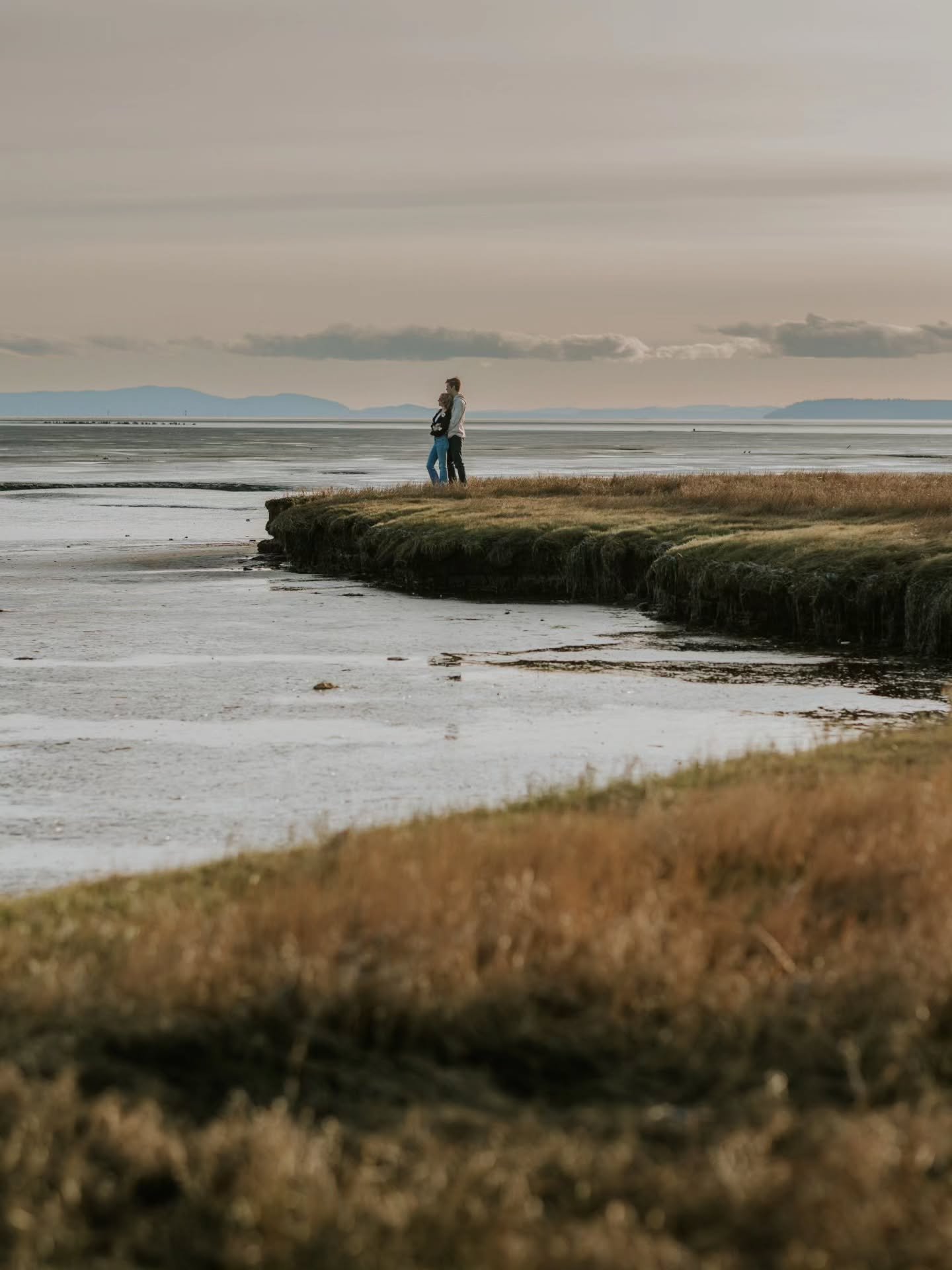 windy and glorious and marked by a pink, sunset-y sky 💖 truly looking forward to documenting more love like this; excited for your wedding R + S 🫶