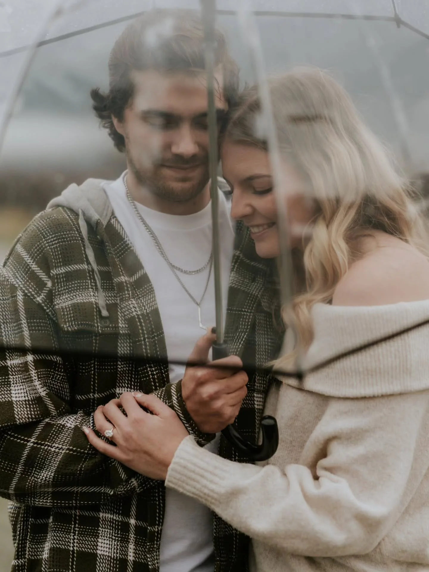 Esther + Zac 🫶 a little rain, a little cloud, and a lot of laughter and love! ☁️ 🏔 💍