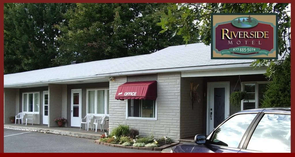 Riverside Motel