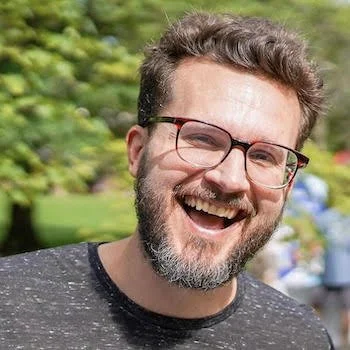 Lawrence Talks Podcast S3 Ep. 10 - School Board Candidate: Andrew Nussbaum