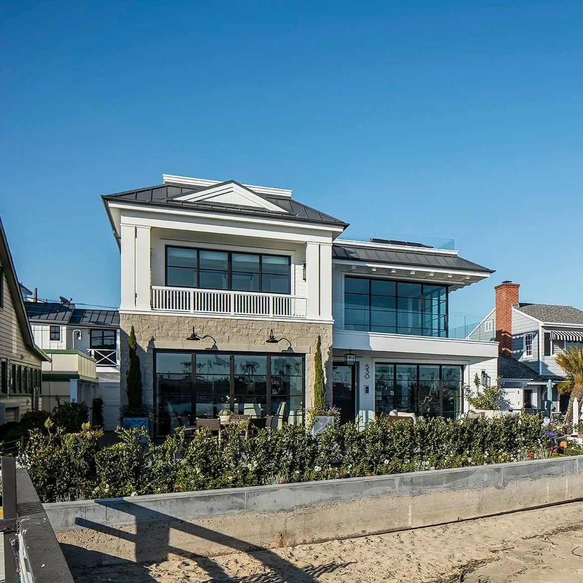 BALBOA ISLAND BEAUTY