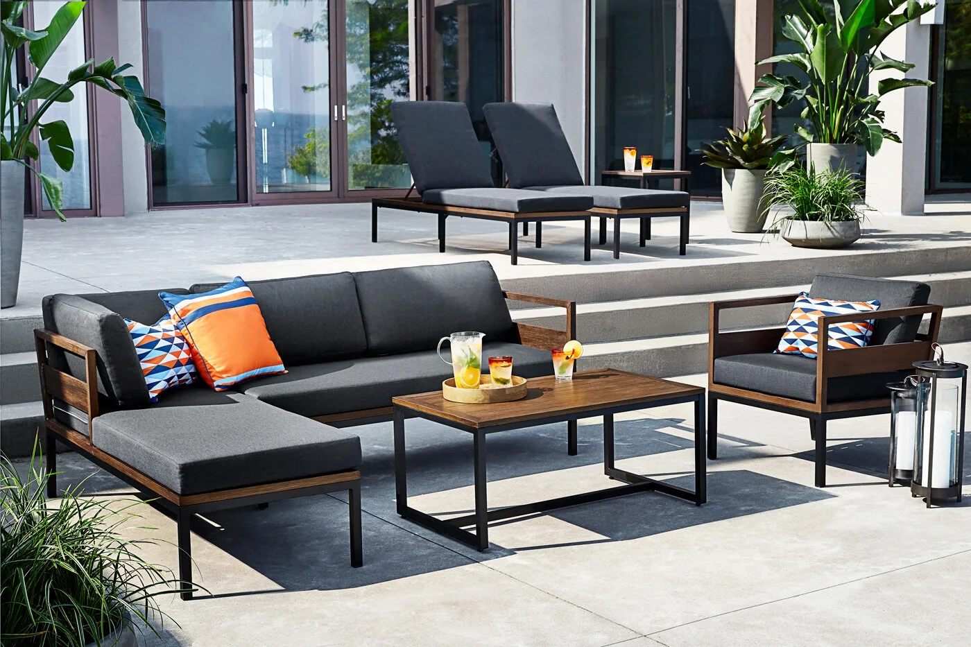 patio_6.jpg