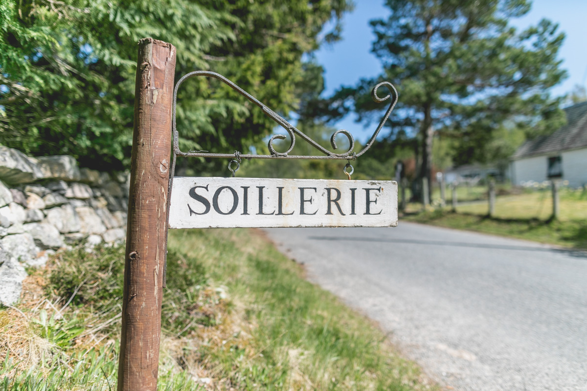 Soillerie House - house sign from the road