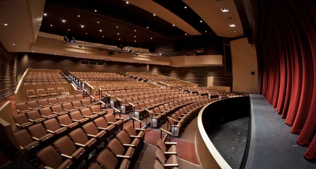 Theater.jpg