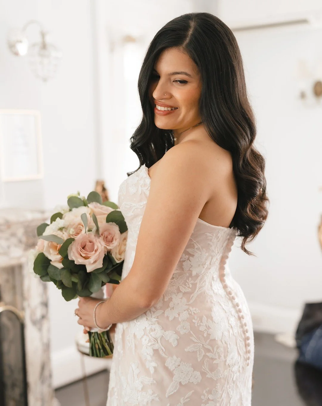 The Stunning Mari 🤍 

Hair + Makeup @eyeofluna 
Photos @ashergardner_ 
Venue @thebriarcliffmanor 

#hudsonvalleyweddings #westchesterweddings #nycwedding #westchesterhairstylists
#westchestermakeupartist #destinationweddingmakeupartist #destinationw