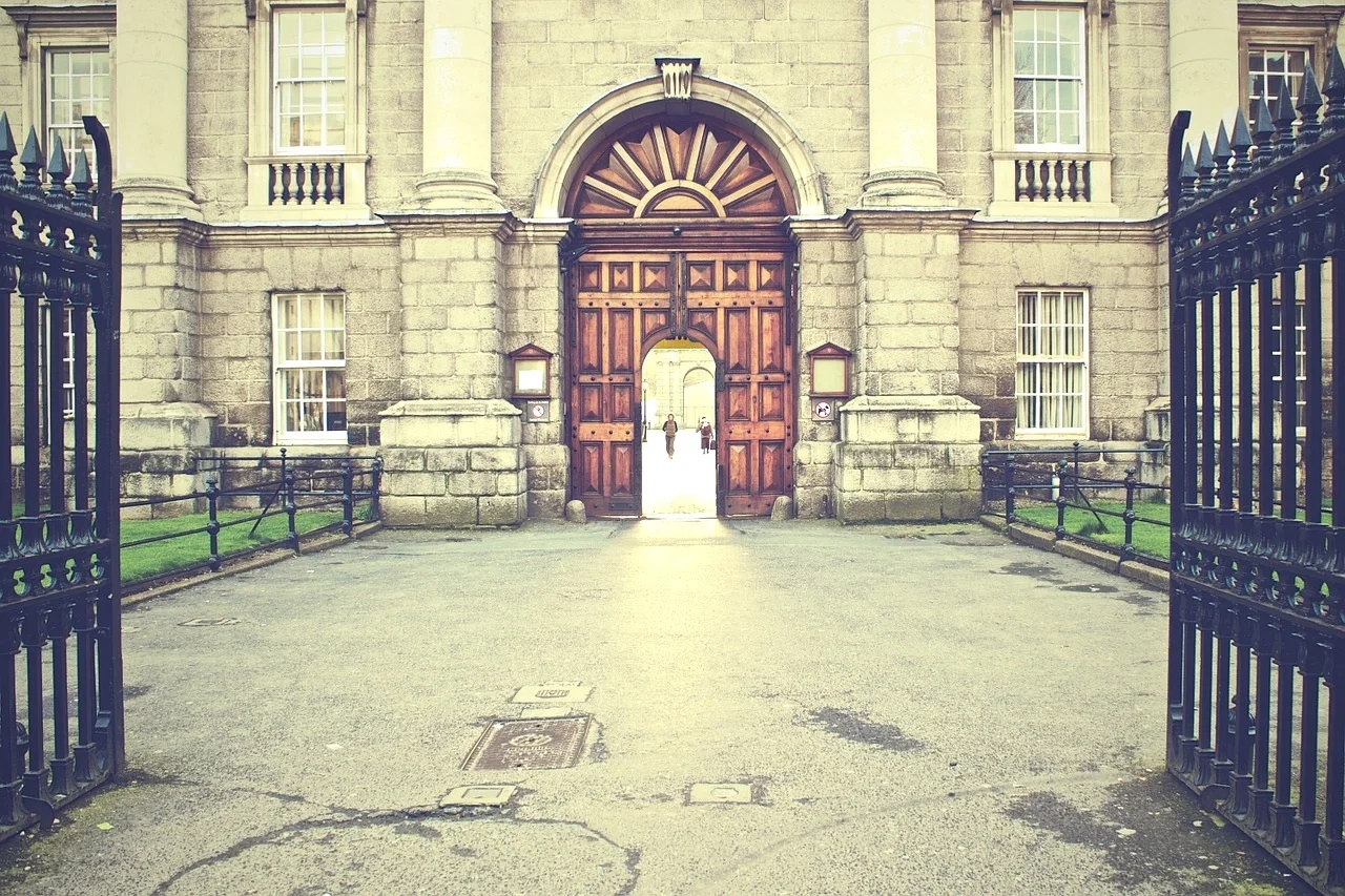Trinity%2BCollege%2B5.jpg