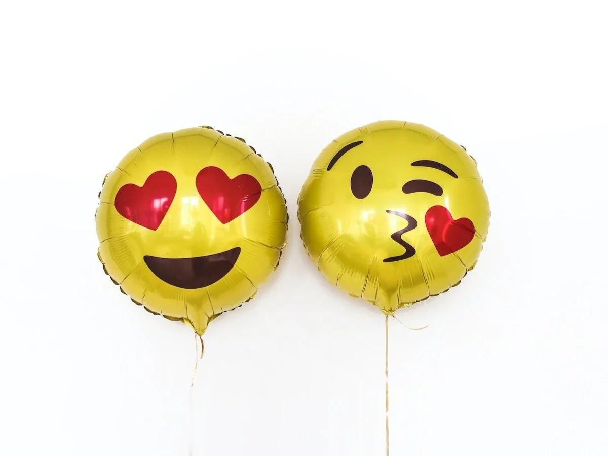 10 Sexy Gift Ideas to Spice Things Up in the Bedroom