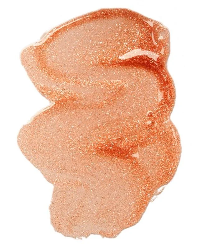 Kiawah Island is stealing the show! This bronzy goddess shade is helping us shine through the winter months. #holycitylipgloss