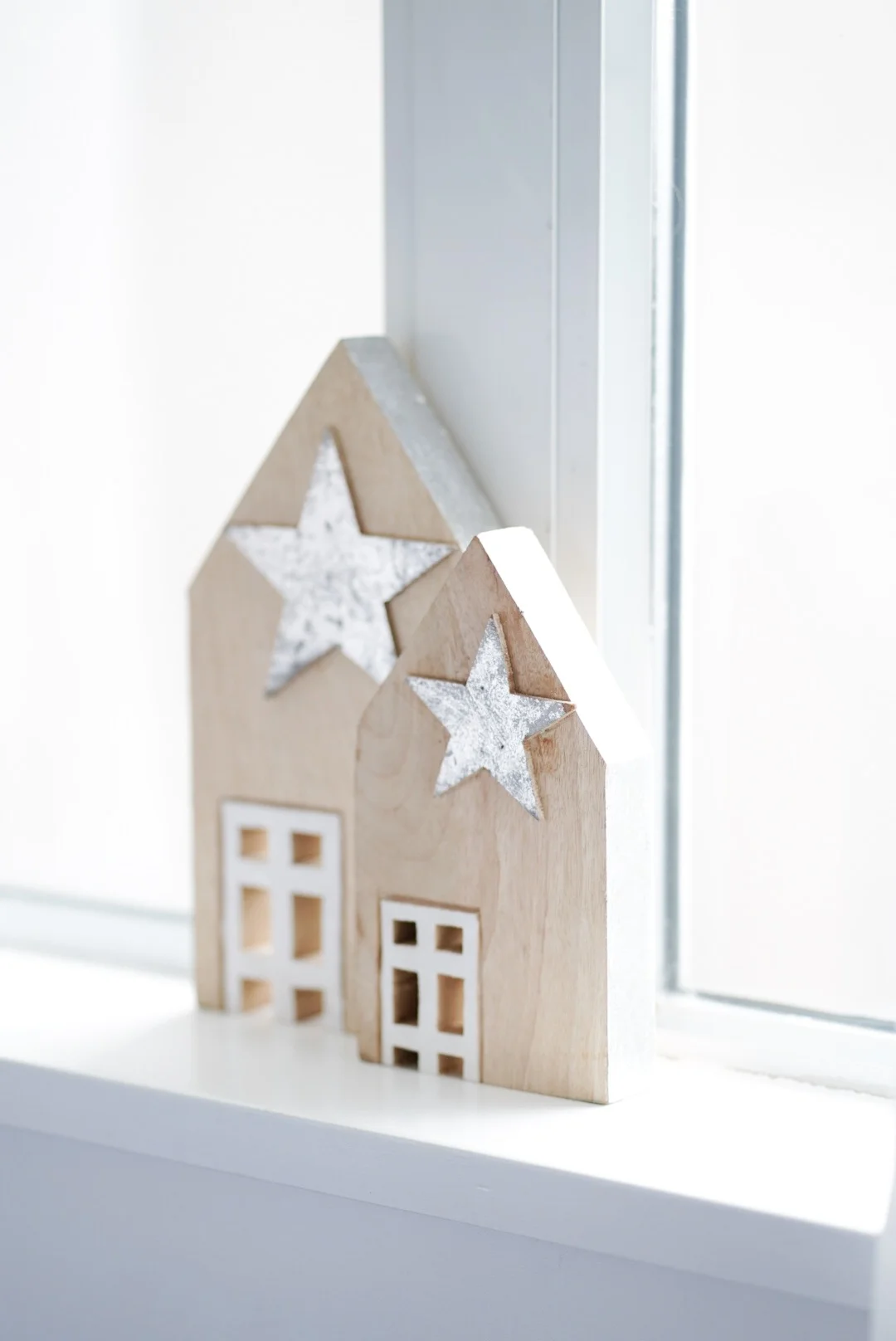 Neutral Christmas Decor