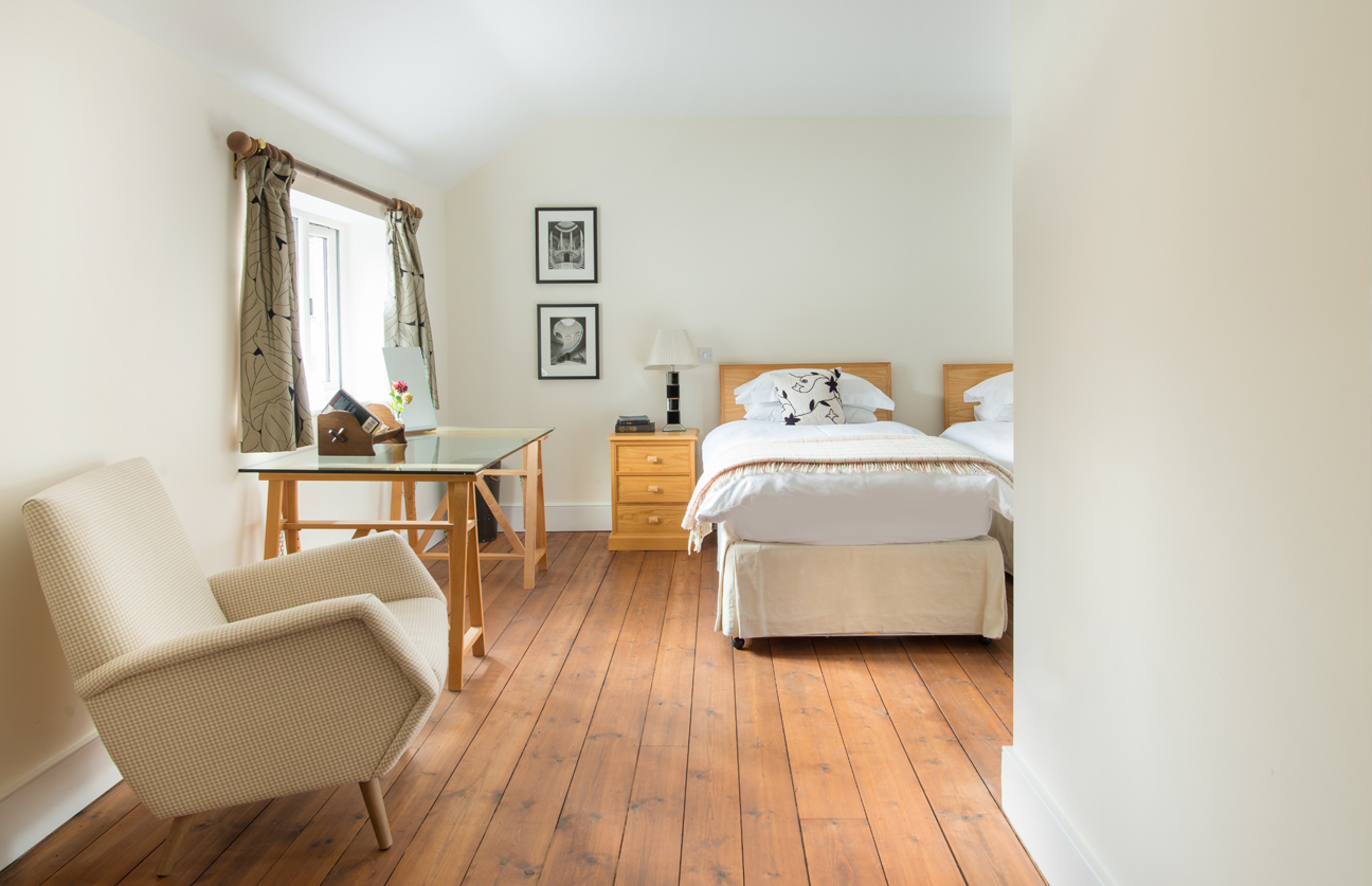 room7_loyton.jpg
