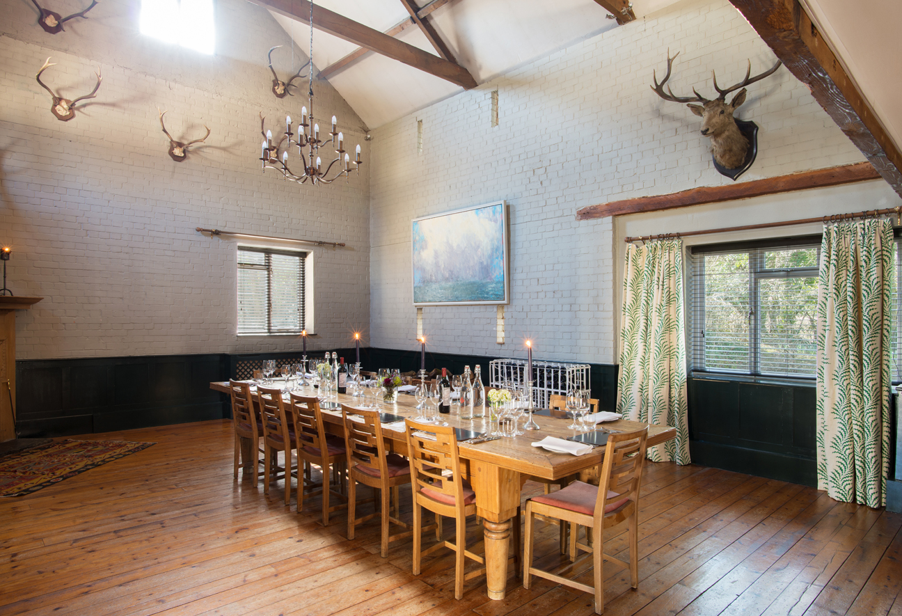 dinning_room_loyton.jpg