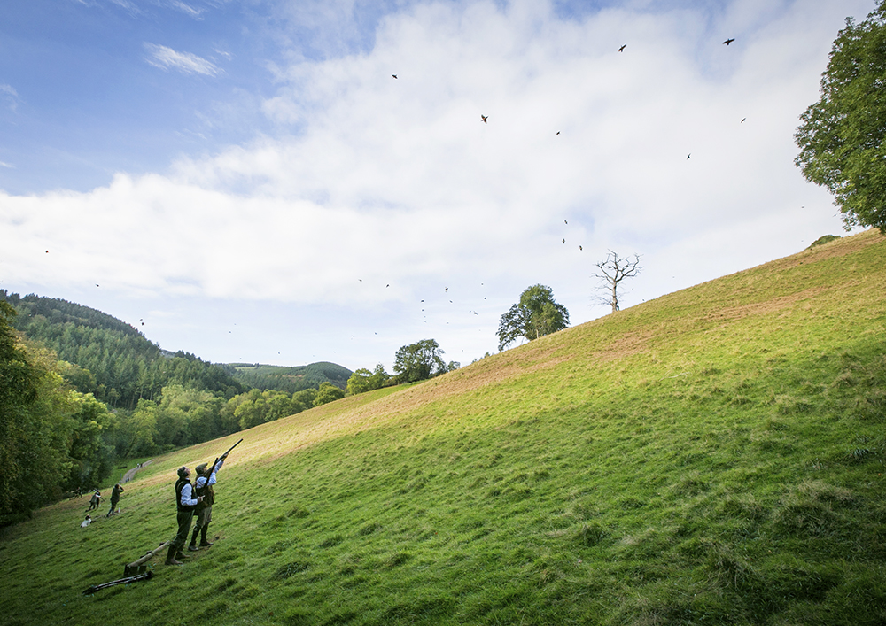 Loyton_Sporting_Combe_Sydenham_1.jpg