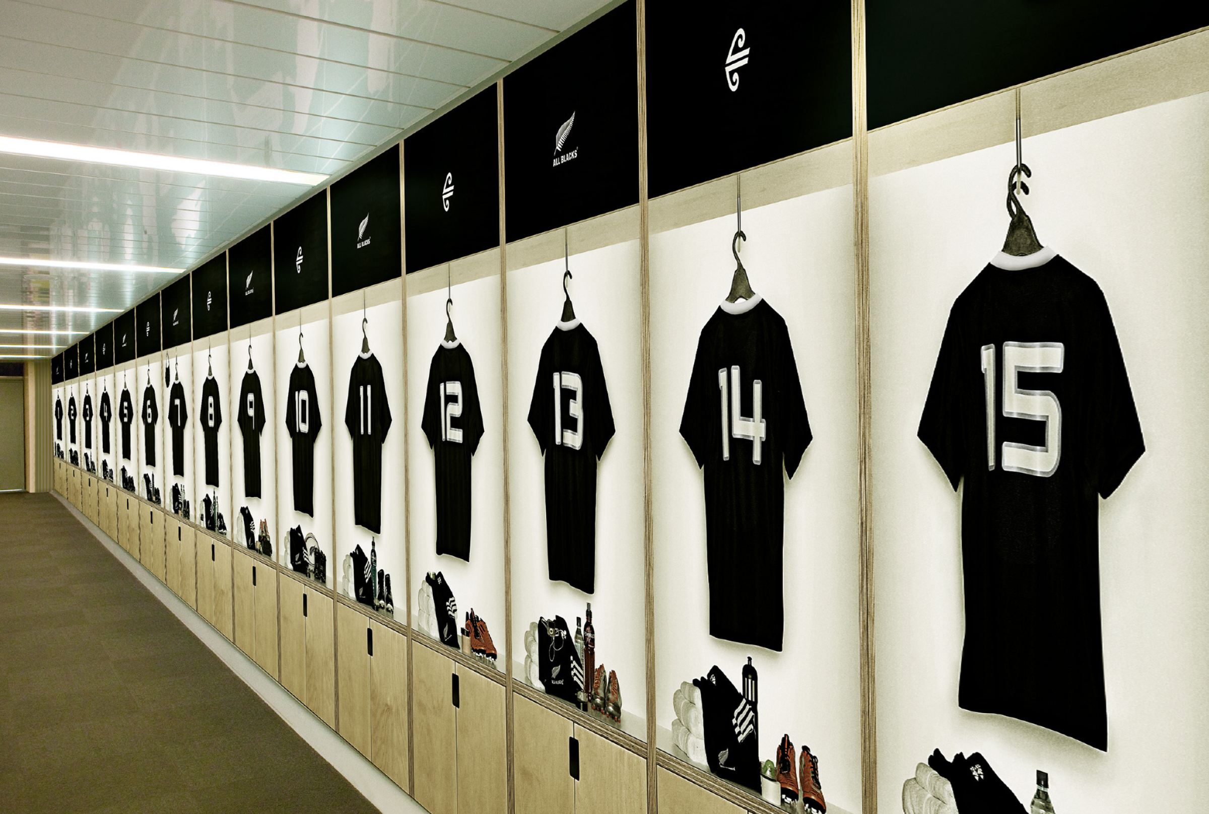 OOH_Changingroom.jpg