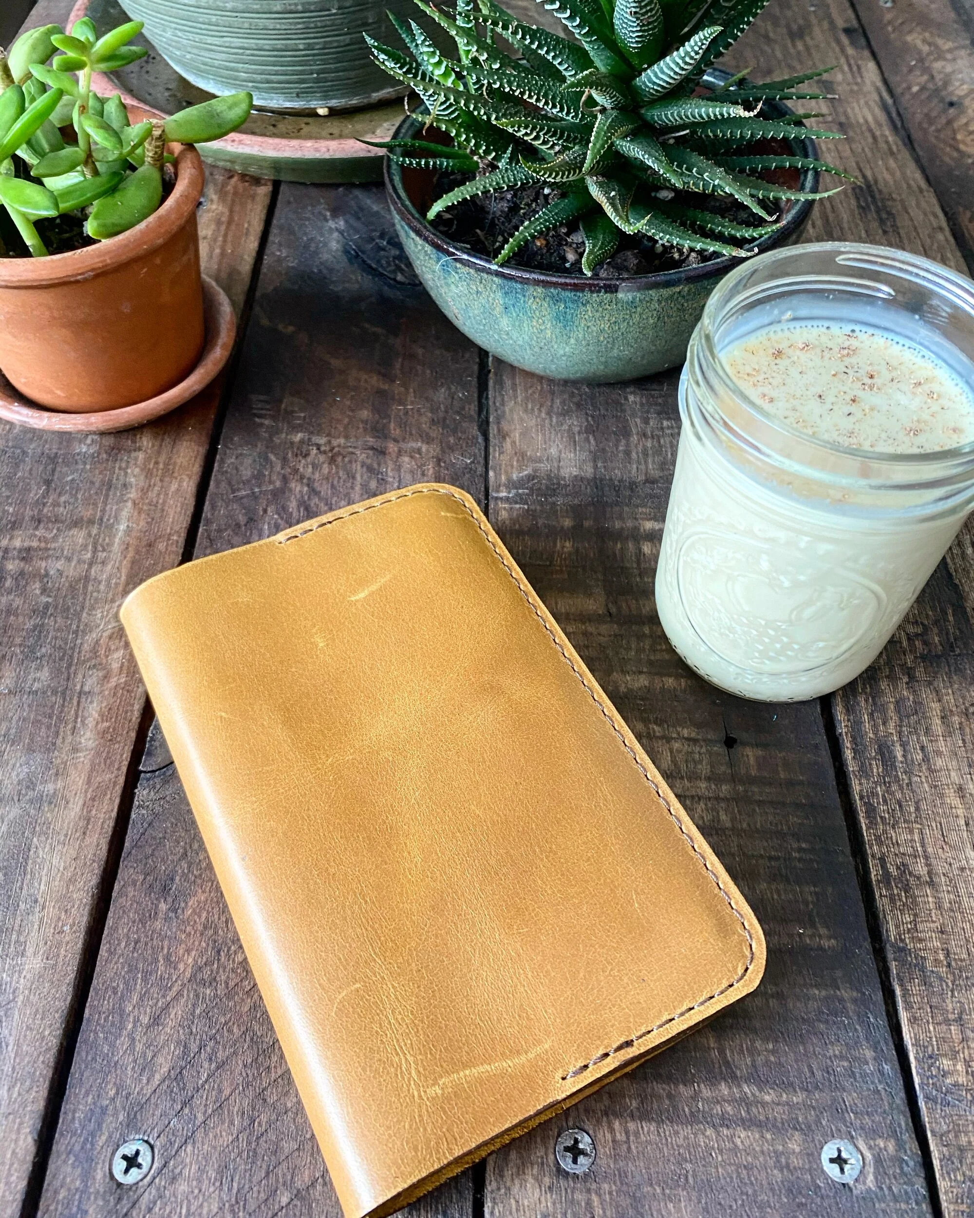 F32DD6E0-09AF-4E44-996E-9F22561DD972