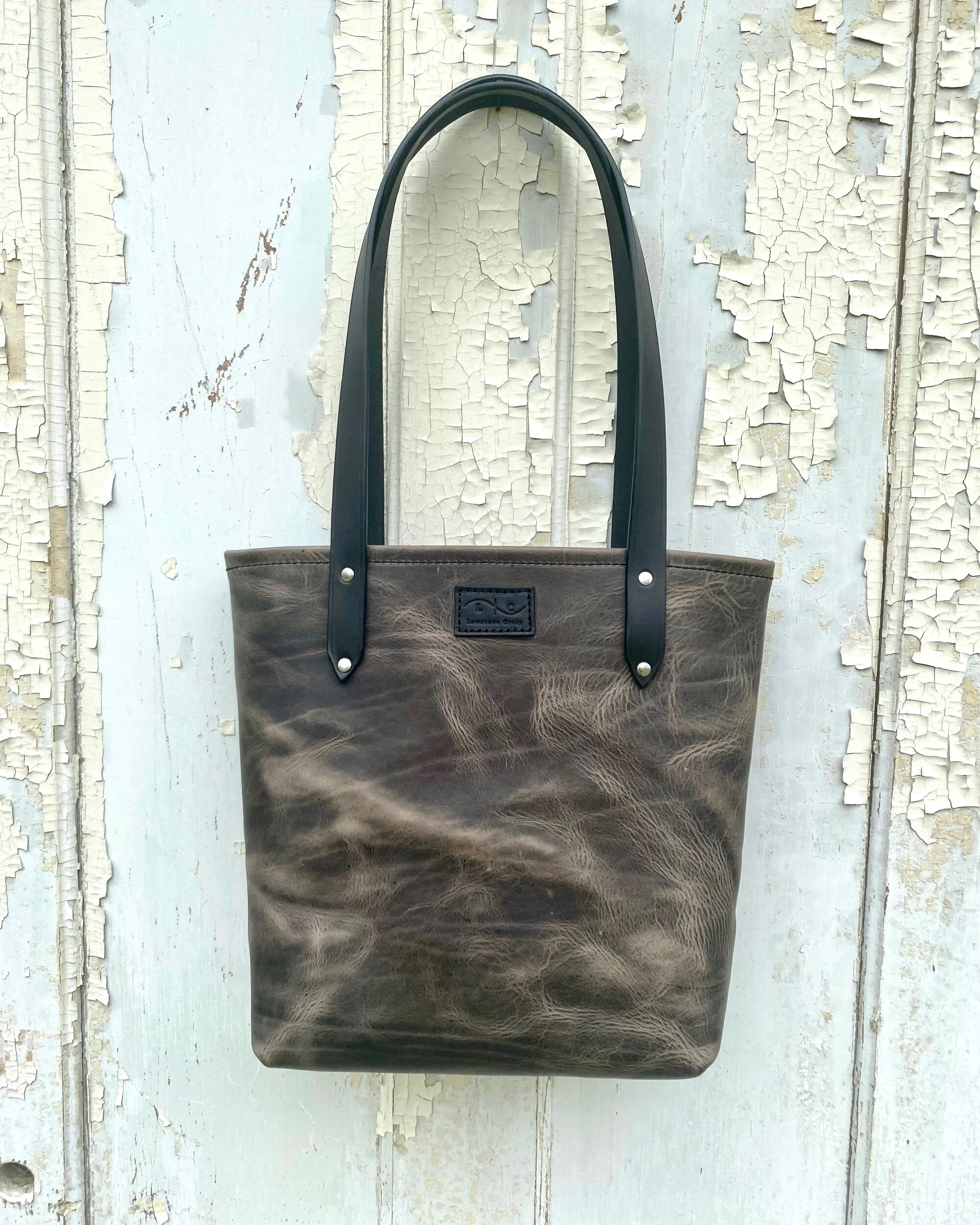 3B16A1A4-39A7-4224-A3FC-BFD4480EB3EE