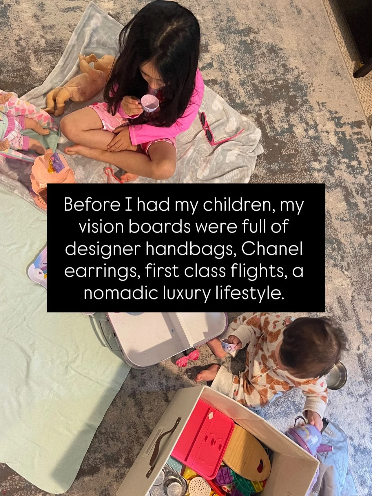 Raise your hand if the simple life is for you too?

This doesn&rsquo;t mean a lack of wealth, success and abundance&hellip;.no no no no!

It means nothing is over complicated, forced, hustled for, pushed.

It means creating a life that&rsquo;s spacio