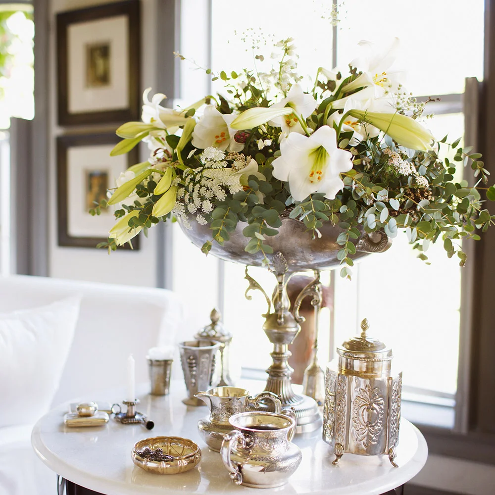 white flowers.jpg